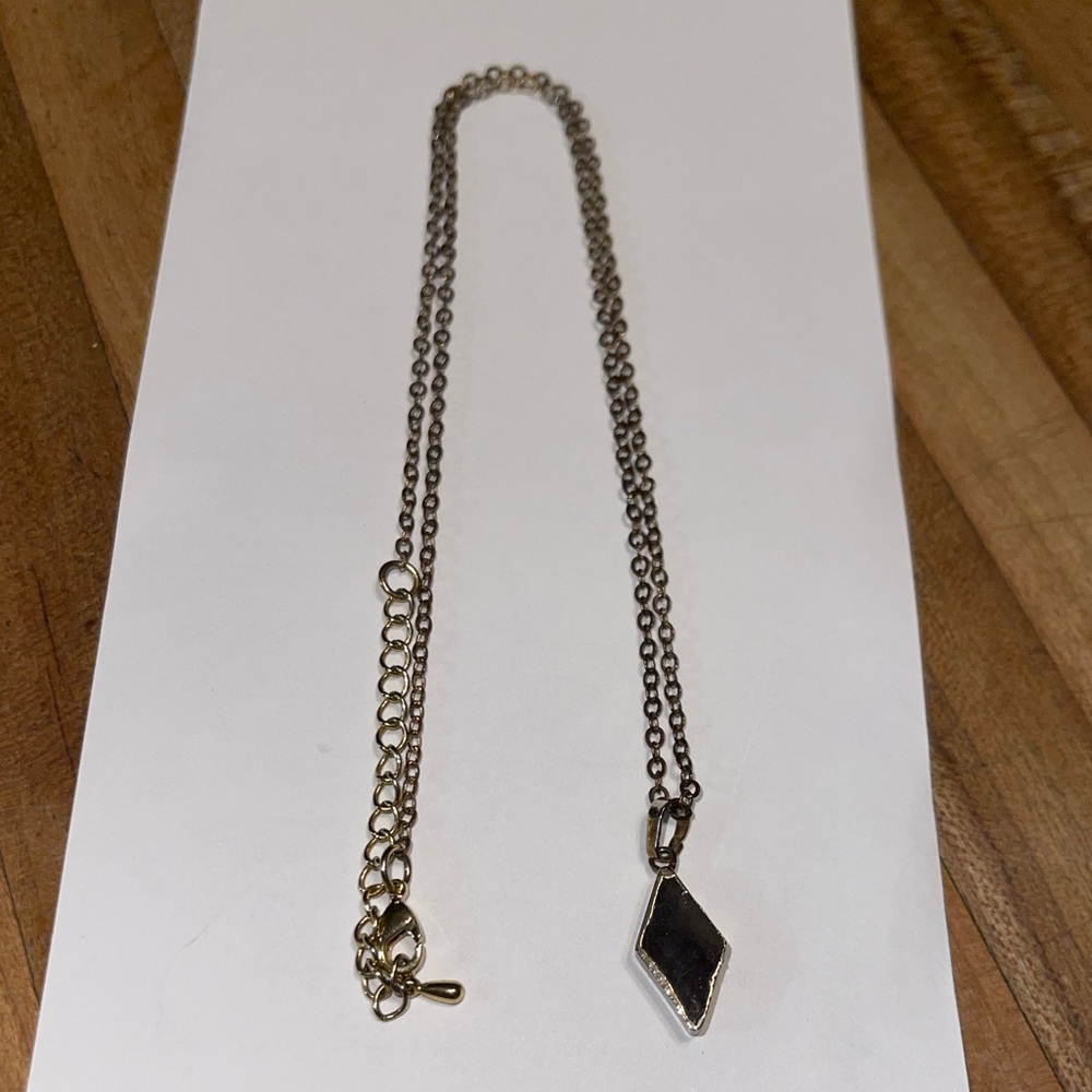18” black center dangle necklace